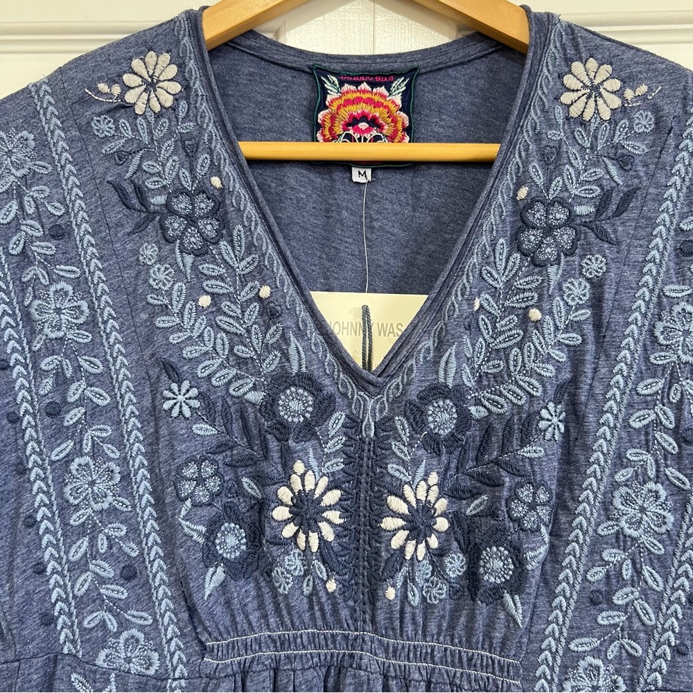 NEW Johnny Was Lei Lei Smocked Tier Dress Embroidered V-Neck Navy Blue Medium - Picture 3 of 13